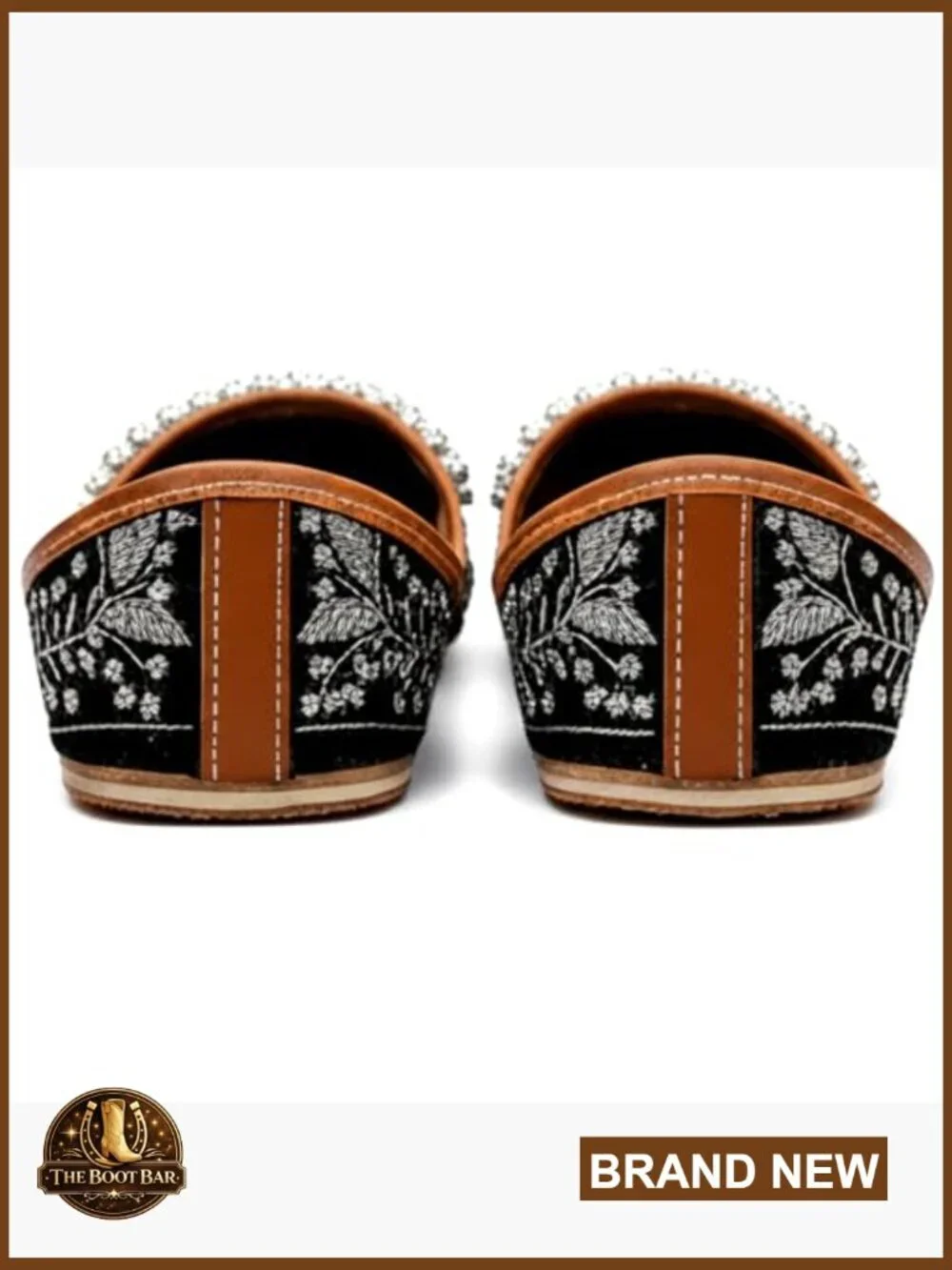 Embroidered Flats Punjabi Jutti Embellished Khussa Payal Slip Ons Party Wear